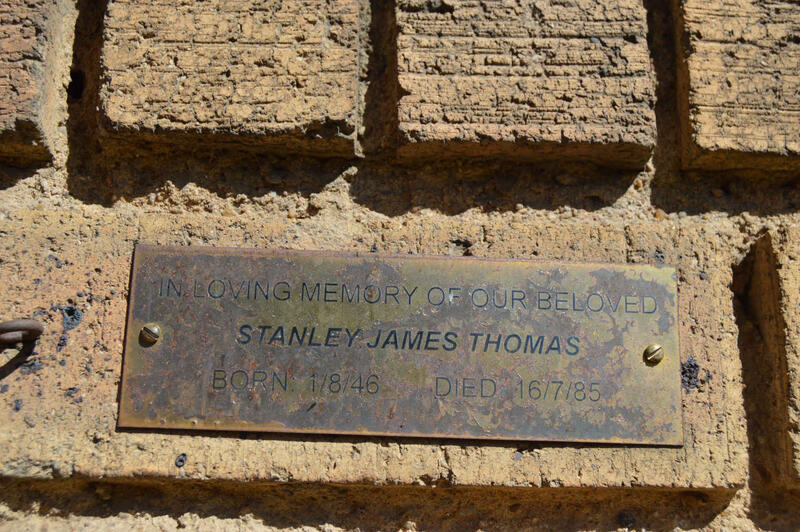 THOMAS Stanley James 1946-1985