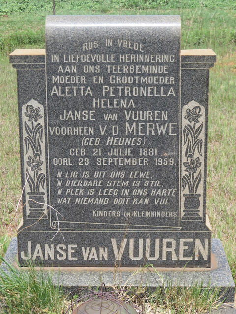 VUUREN Aletta Petronella Helena, Janse van formerly V.D. MERWE nee HEUNES 1881-1959