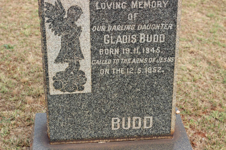 BUDD Gladis 1945-1952