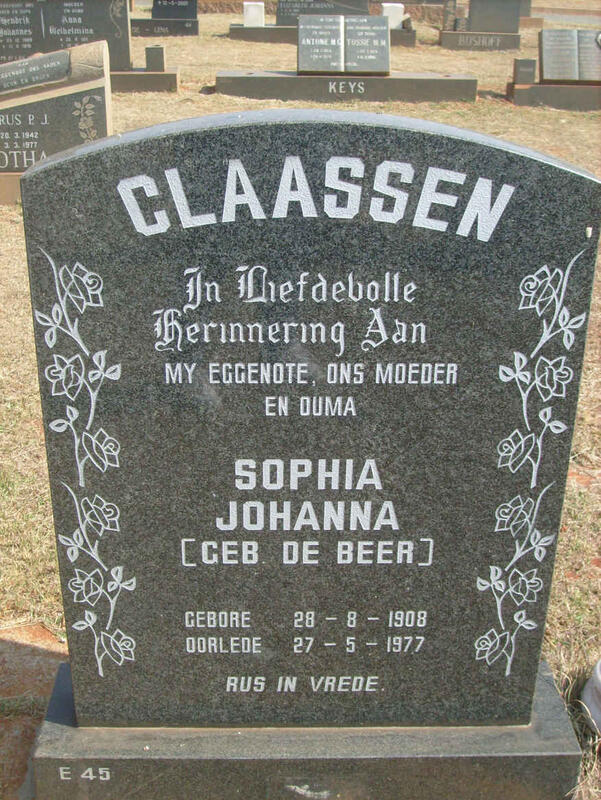 CLAASSEN Sophia Johanna nee DE BEER 1908-1977