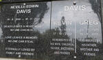 DAVIS Neville Edwin 1946-2013 :: DAVIS Kevin 1975-2009 :: DAVIS Greg 1971-2011