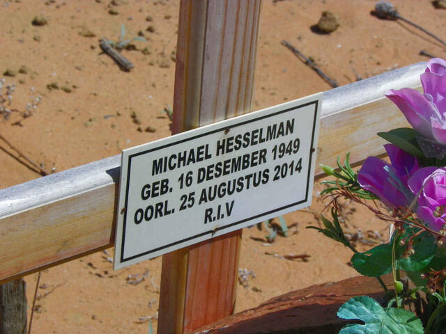 HESSELMAN Michael 1949-2014