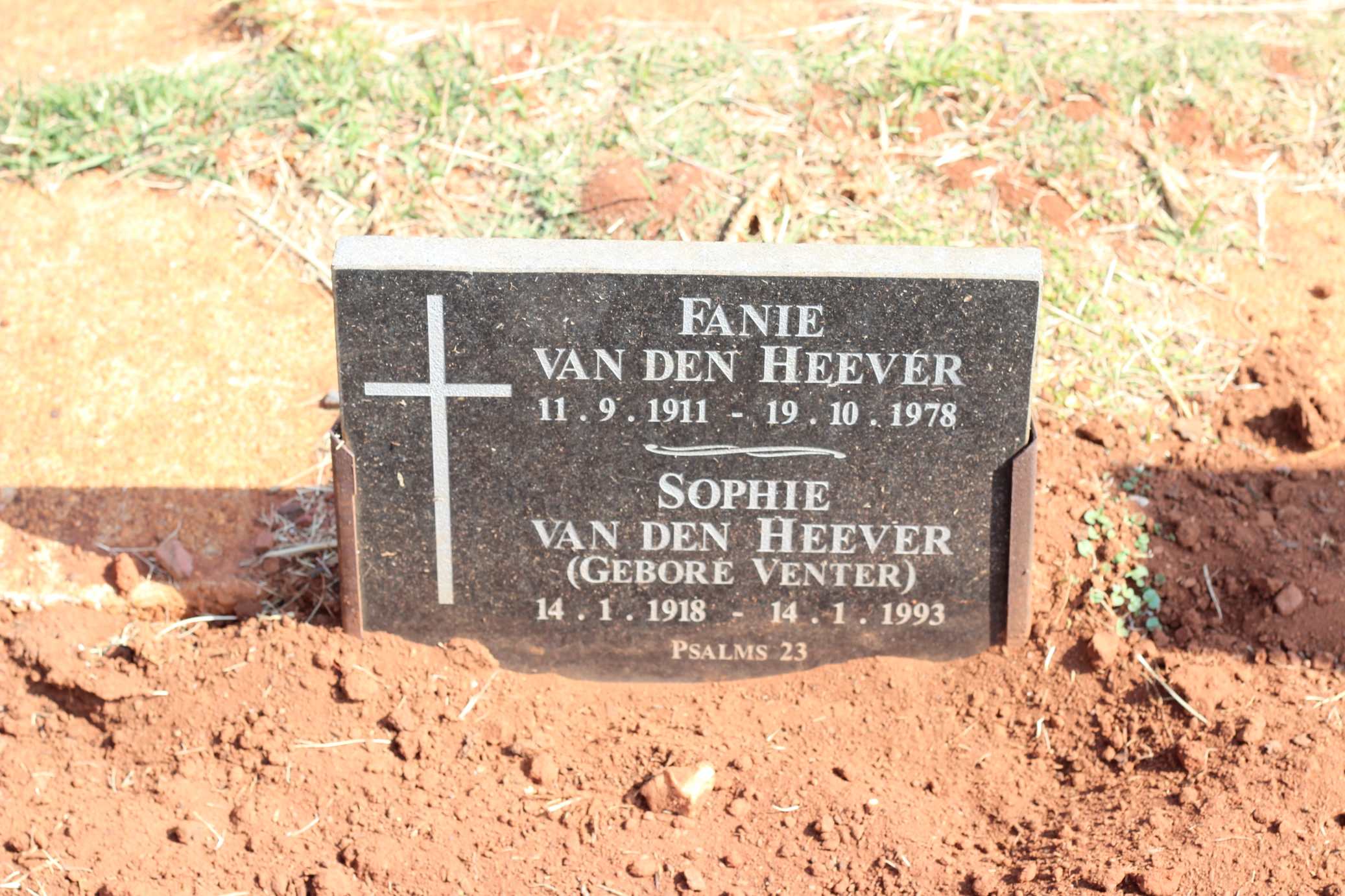 HEEVER Fanie, van den 1911-1978 & Sophie VENTER 1918-1993