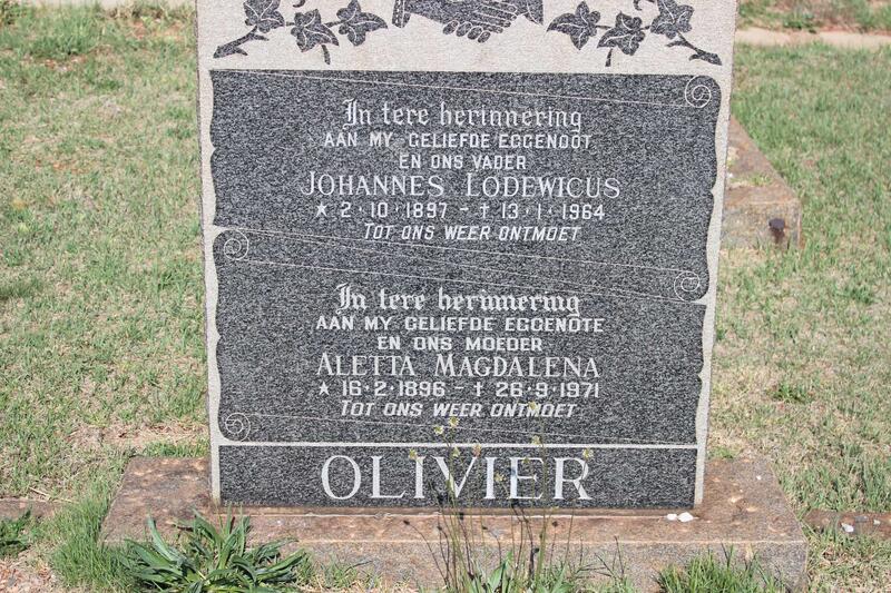OLIVIER Johannes Lodewicus 1897-1964 & Aletta Magdalena 1896-1971