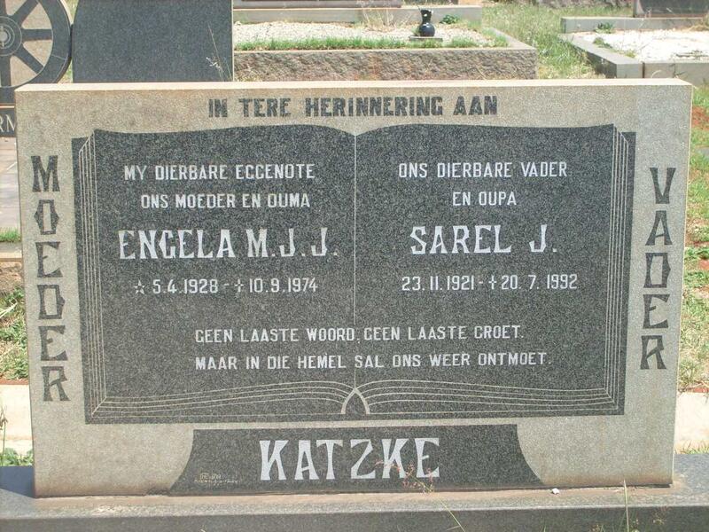 KATZKE Sarel J. 1921-1992 & Engela M.J.J. 1928-1974