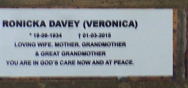 DAVEY Veronica 1934-2015