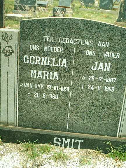 SMIT Jan 1887-1969 & Cornelia Maria 1891-1968