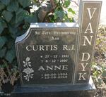 DYK Curtis R.J., van 1931-1997 & Anne 1934-2013