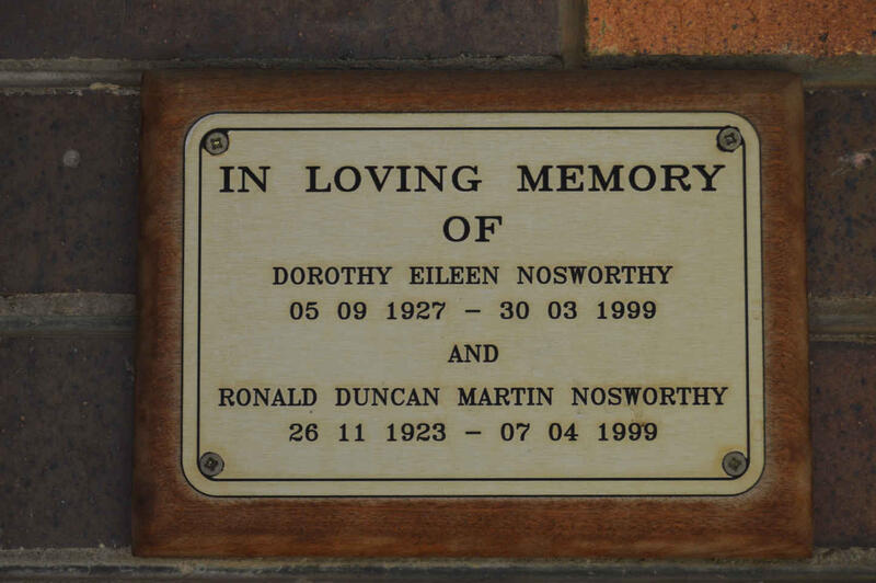 NOSWORTHY Ronald Duncan Martin 1923-1999 & Dorothy Eileen 1927-1999