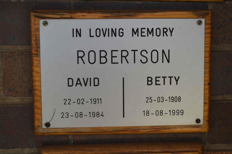 ROBERTSON David 1911-1984 & Betty 1908-1999