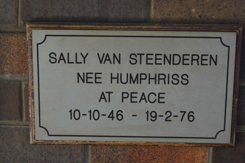 STEENDEREN Sally, van nee HUMPHRISS 1946-1976