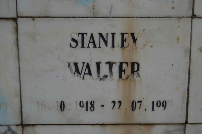 WALTER Stanley 1918-1999