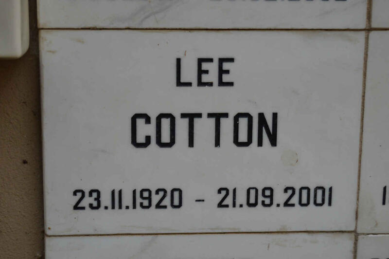 COTTON Lee 1920-2001
