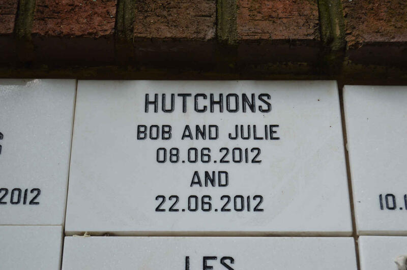 HUTCHONS Bob -2012 & Julie -2012