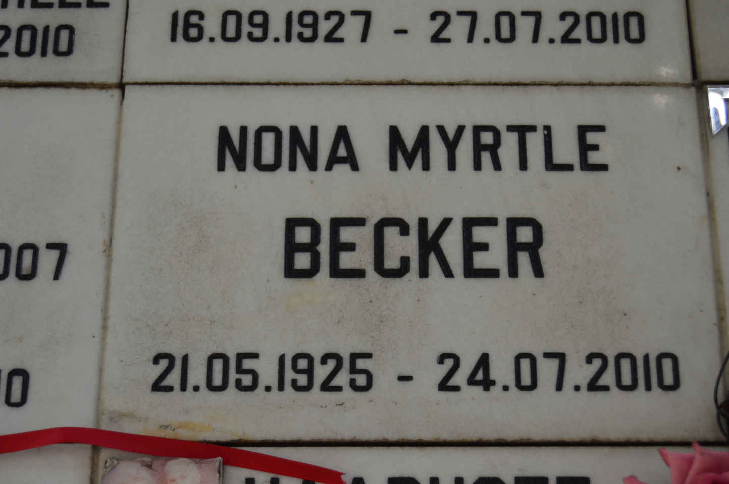 BECKER Nona Myrtle 1925-2010