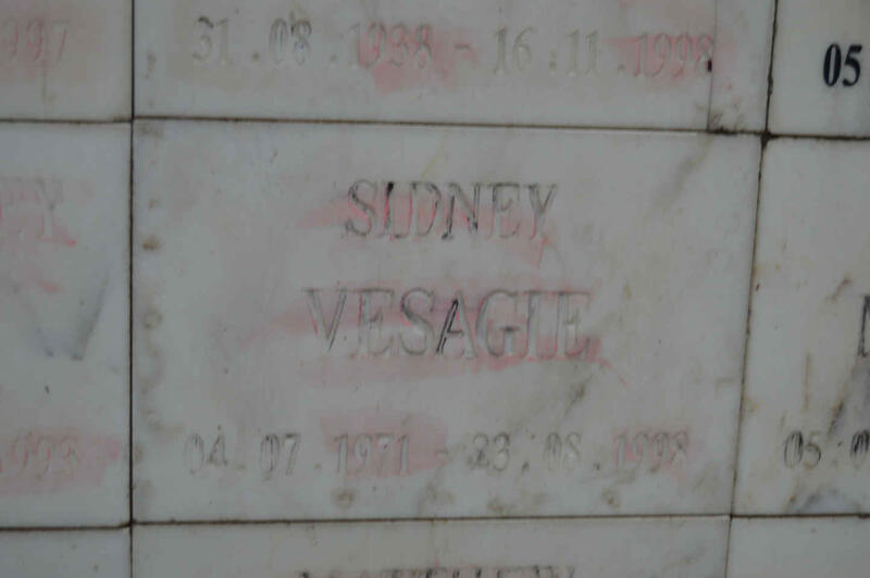 VESAGIE Sidney 1971-1998
