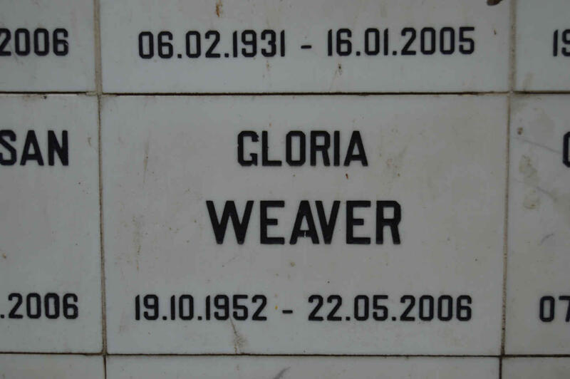 WEAVER Gloria 1952-2006