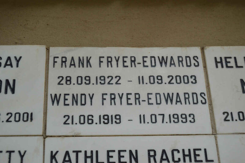 EDWARDS Frank, FRYER 1922-2003 & Wendy 1919-1993