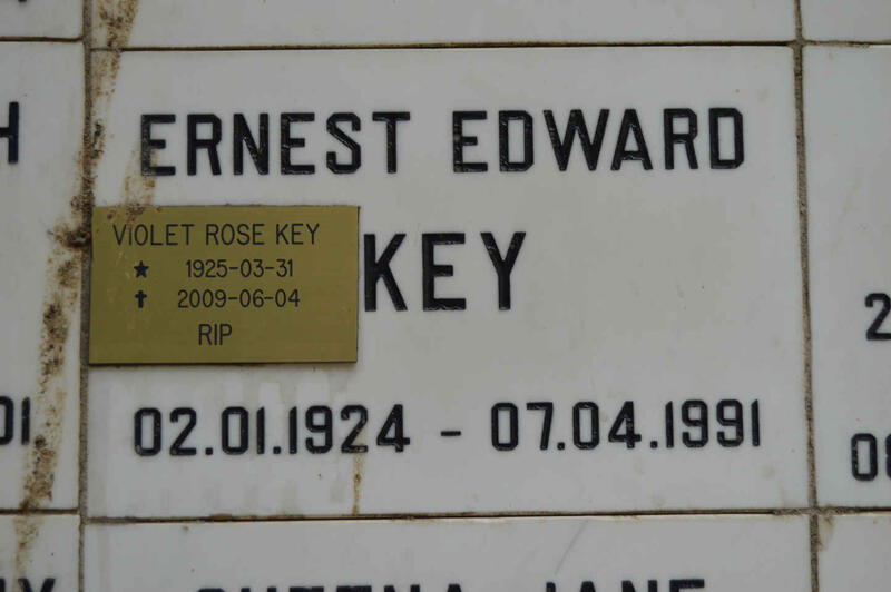 KEY Ernest Edward 1924-1991 & Violet Rose 1925-2005
