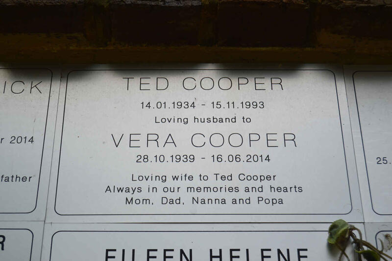 COOPER Ted 1934-1993 & Vera 1939-2014