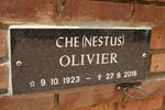OLIVIER Che 1923-2016