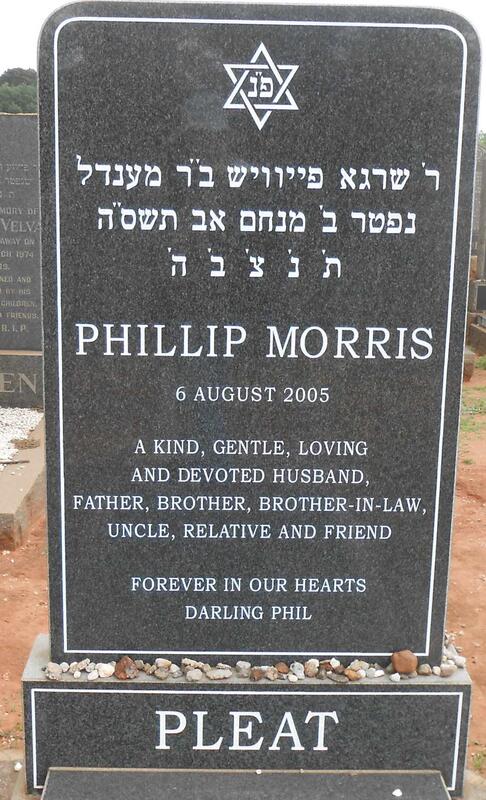 PLEAT Phillip Morris -2005