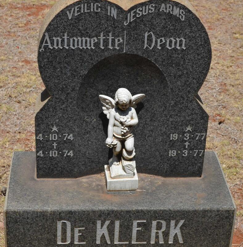 KLERK Antoinette, de 1974-1974 :: DE KLERK Deon 1977-1977