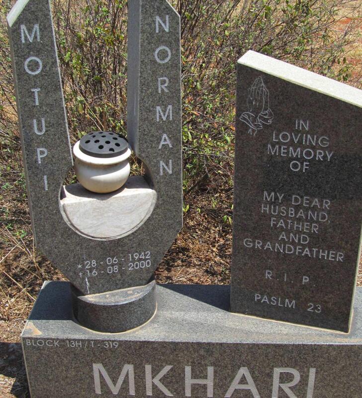 MKHARI Motupi Norman 1942-2000