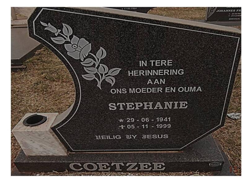 COETZEE Stephanie 1941-1999