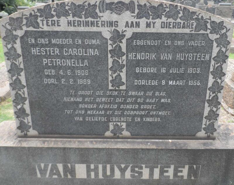 HUYSTEEN Hendrik, van 1903-1955 & Hester Carolina Petronella 1906-1989