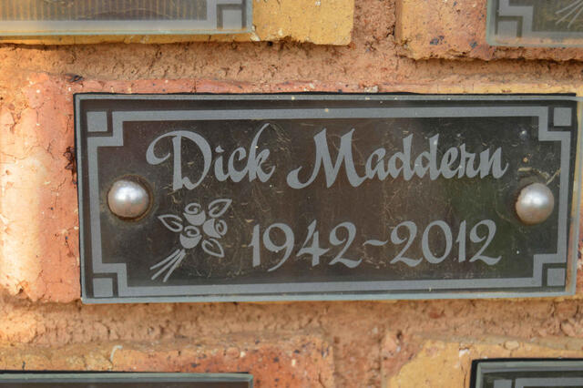 MADDERN Dick 1942-2012