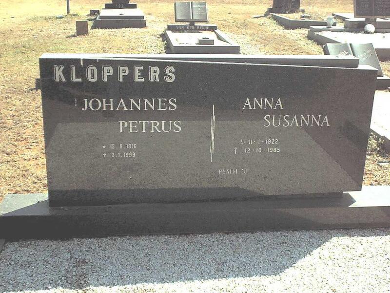 KLOPPERS Johannes Petrus 1916-1999 & Anna Susanna 1922-1985