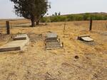 Mpumalanga, STANDERTON district, Klippoort 664, farm cemetery
