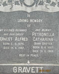 GRAVETT Ernest Alfred 1874-1947 & Petronella Catharina DREYER 1887-1966