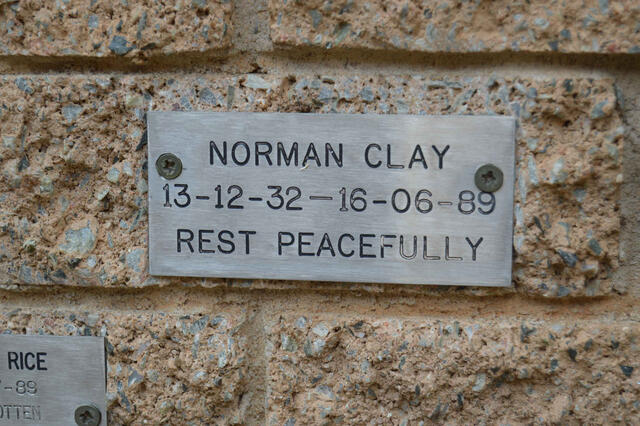CLAY Norman 1932-1989