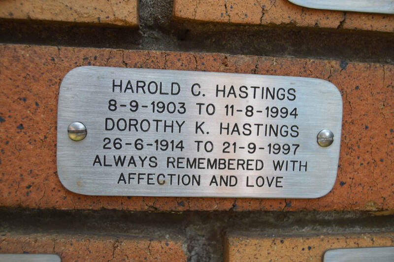 HASTINGS Harold C. 1903-1994 & Dorothy K. 1914-1997