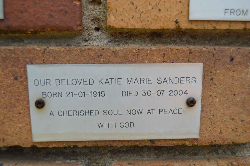 SANDERS Katie Marie 1915-2004