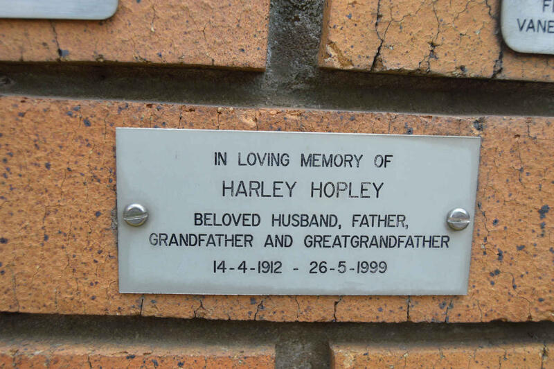 HOPLEY Harley 1912-1999