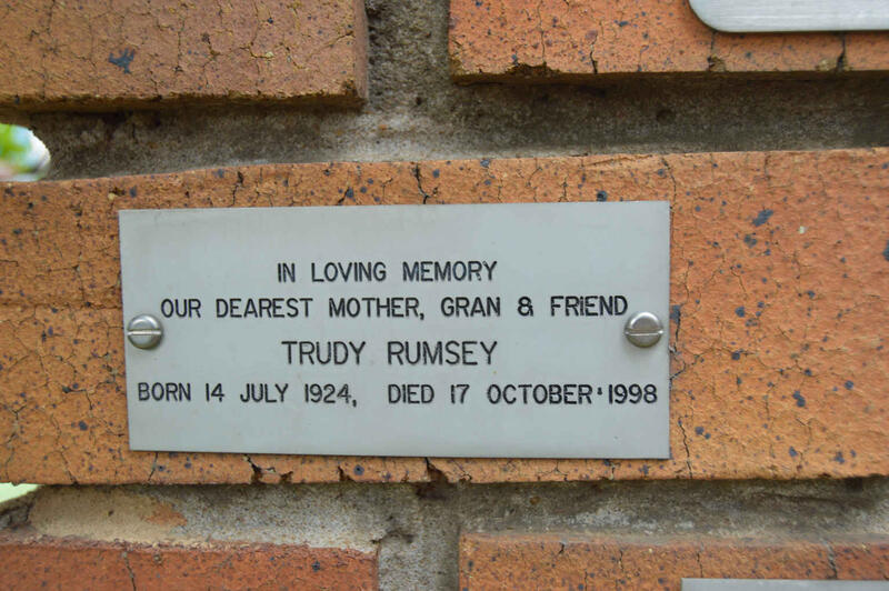 RUMSEY Trudy 1924-1998