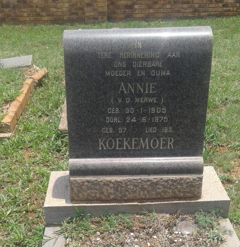 KOEKEMOER Annie nee V.D. MERWE 1905-1975
