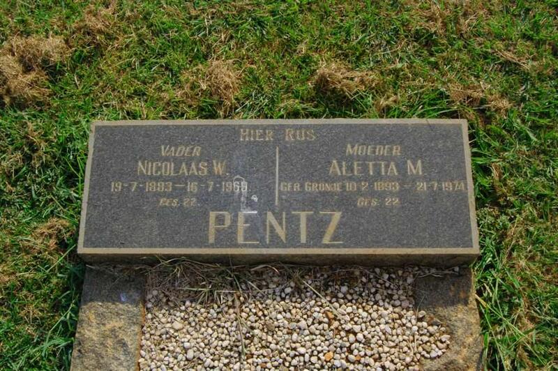 PENTZ Nicolaas W. 1893-1968 & Aletta M. CRONJE 1893-1974