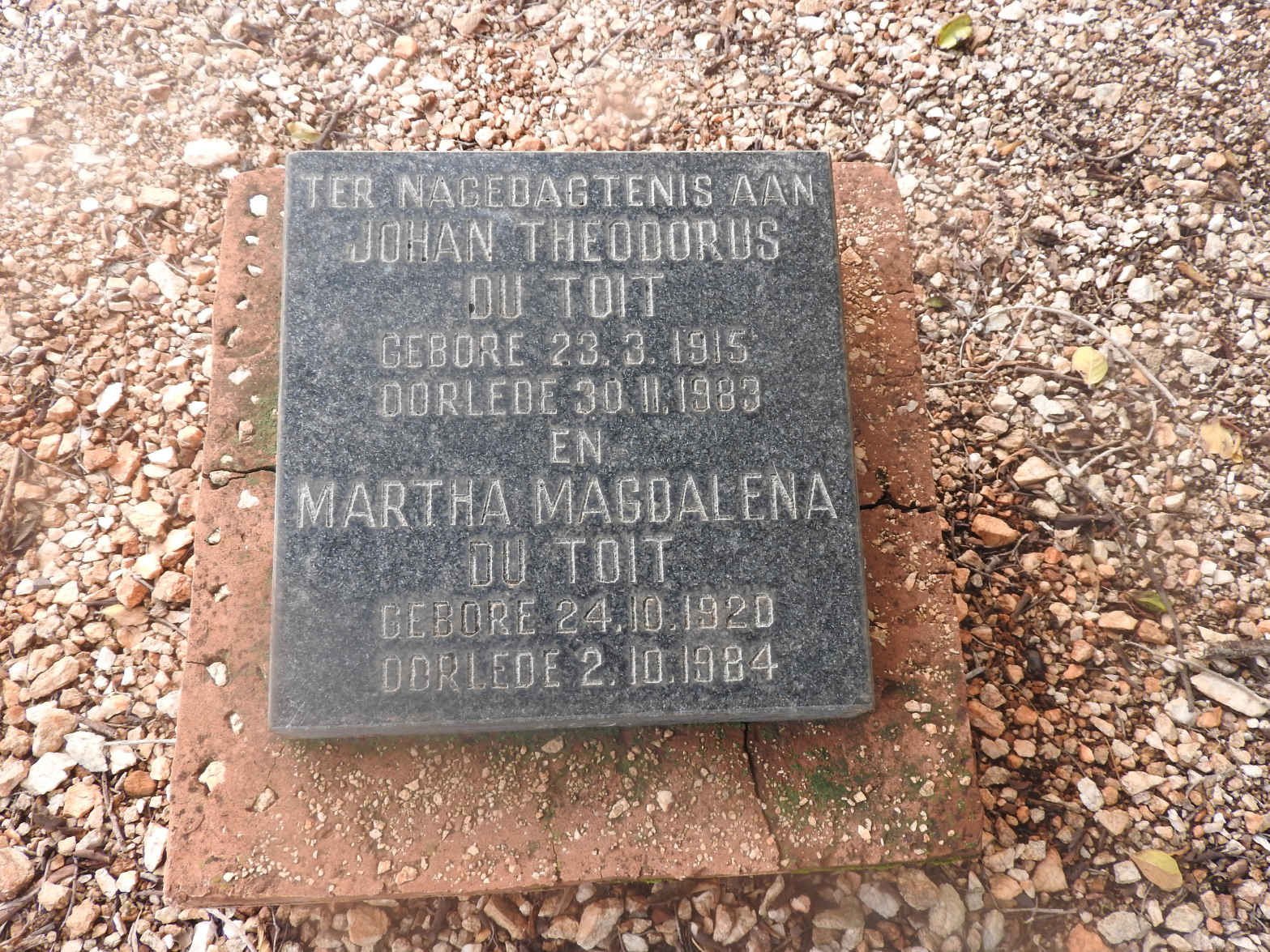 TOIT Johan Theodorus, du 1915-1983 & Martha Magdalena 1920-1984