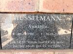 HUSSELMANN Annatjie 1932-2019