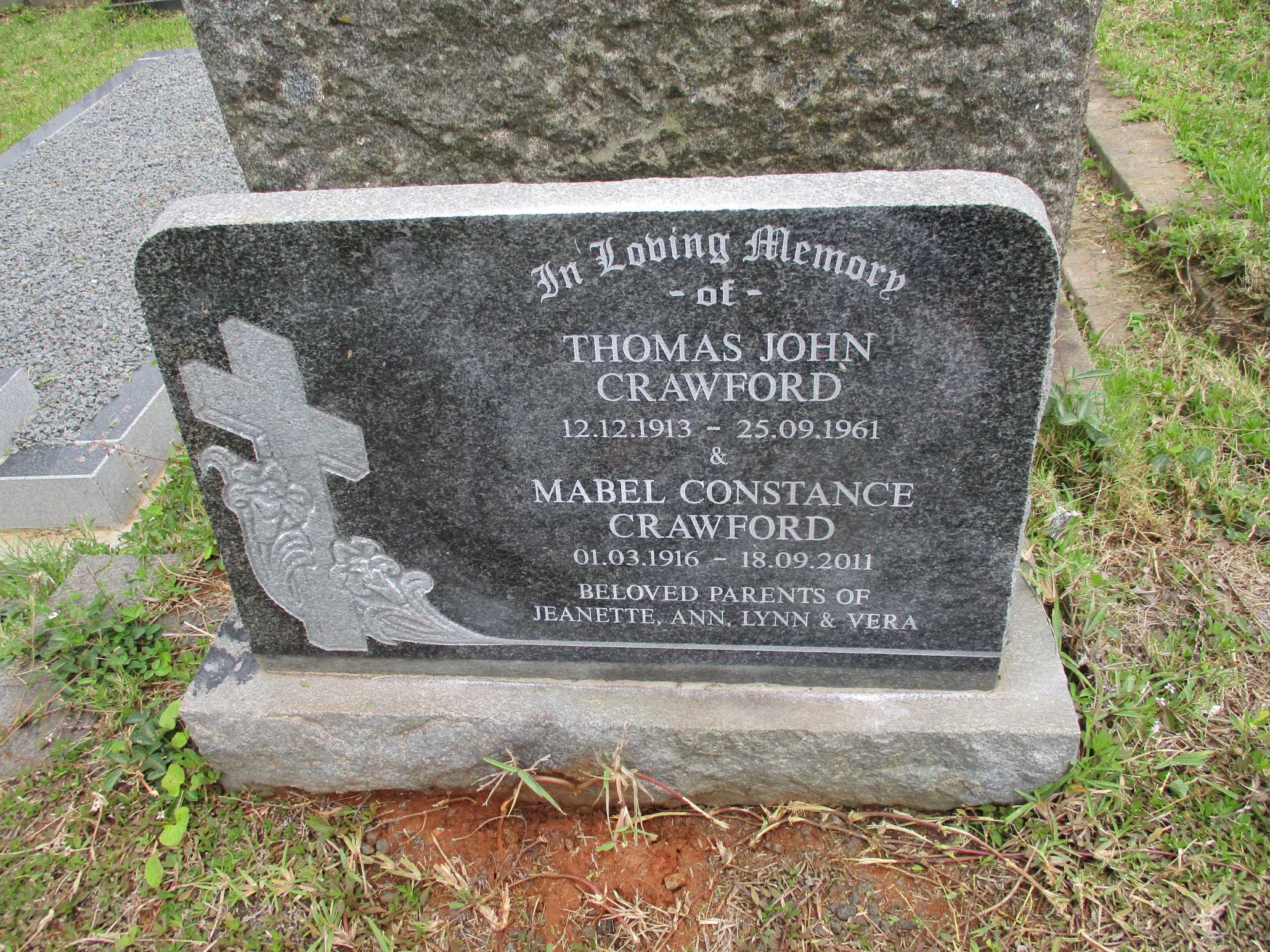 CRAWFORD Thomas John 1913-1961 & Mabel Constance 1916-2011