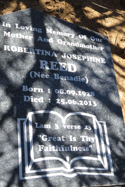 REED Robertina Josephine nee BENADIE 1928-2013