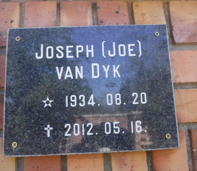 DYK Joseph, van 1934-2012