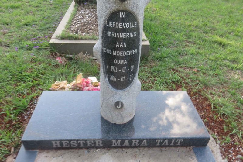 TAIT Hester Mara 1923-2016