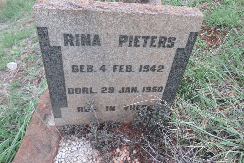 PIETERS Rina 1942-1950