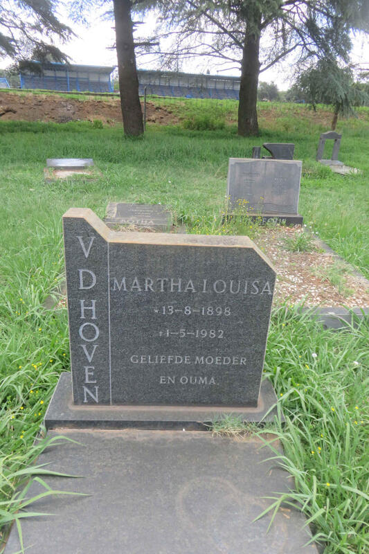 HOVEN Martha Louisa, v.d. 1898-1982