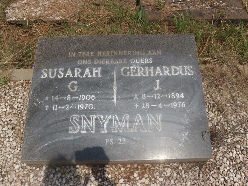 SNYMAN Gerhardus J. 1894-1976 & Susarah G. 1906-1970